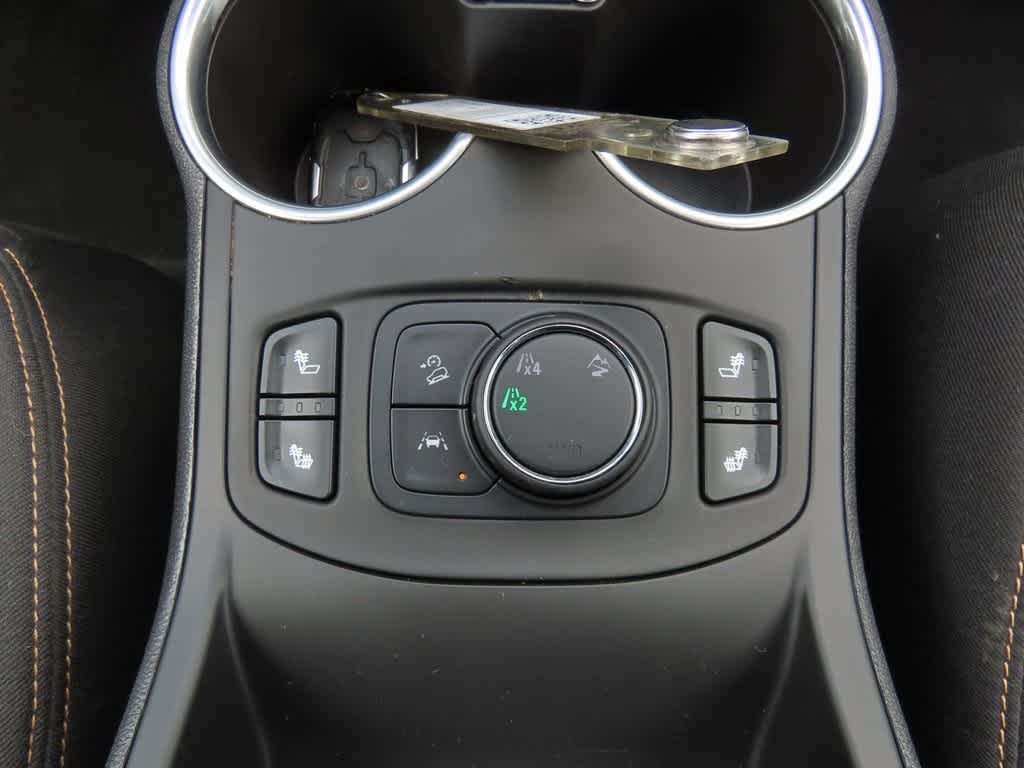 Thumbnail: 2021 GMC Terrain - 22