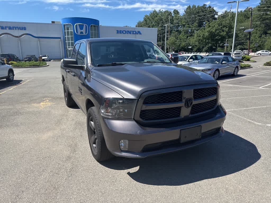 Thumbnail: 2019 RAM 1500 Classic - 9