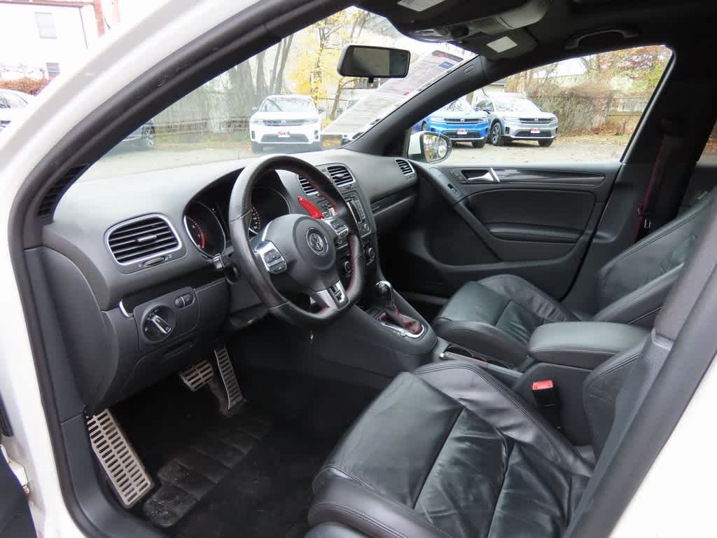 Thumbnail: 2013 Volkswagen Golf - 2