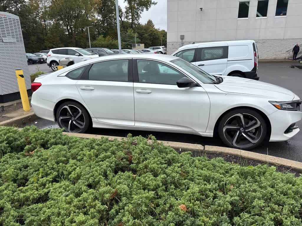 Thumbnail: 2022 Honda Accord - 6