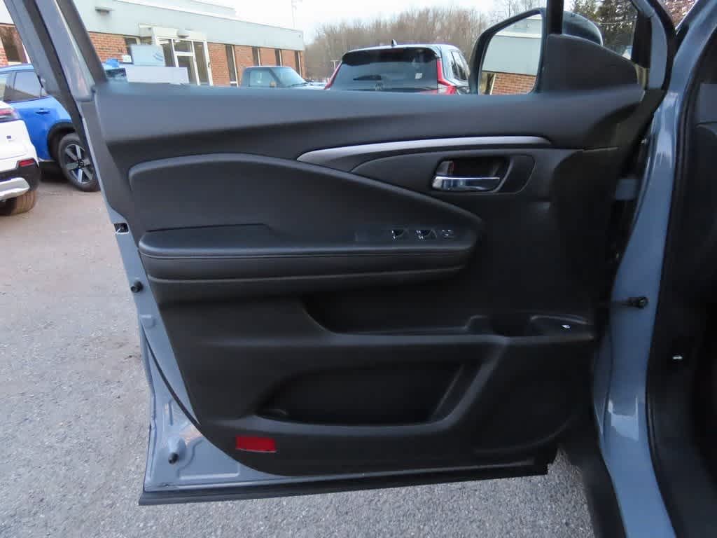 Thumbnail: 2022 Honda Pilot - 17