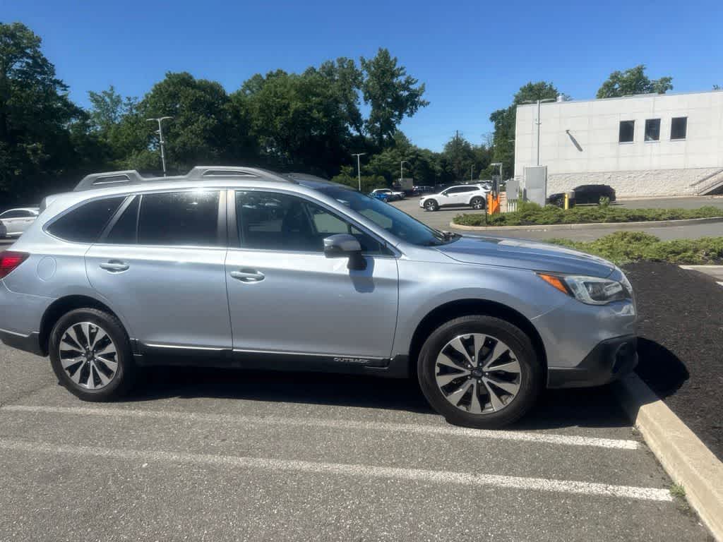 Thumbnail: 2016 Subaru Outback - 14