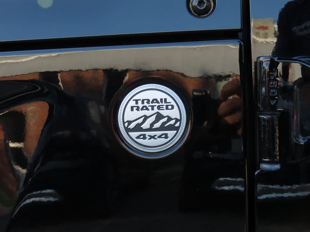 Thumbnail: 2020 Jeep Gladiator - 8