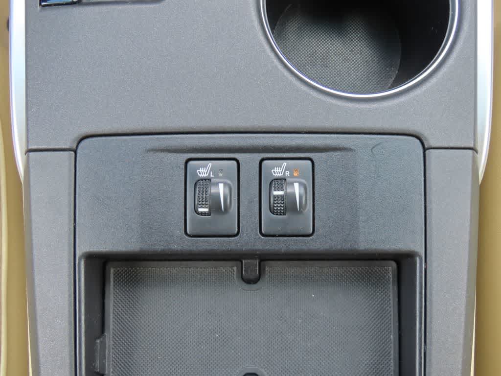 Thumbnail: 2015 Toyota Camry - 22