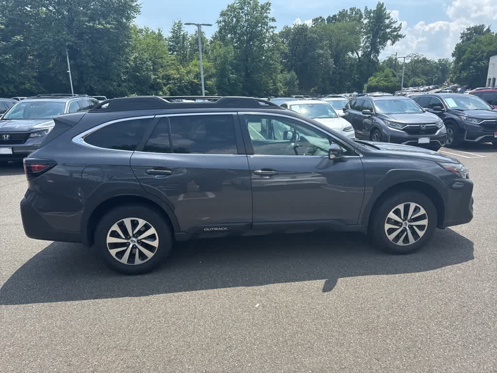 Thumbnail: 2023 Subaru Outback - 10