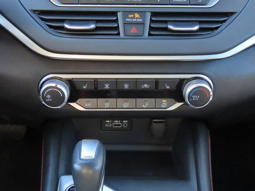 Thumbnail: 2020 Nissan Altima - 21