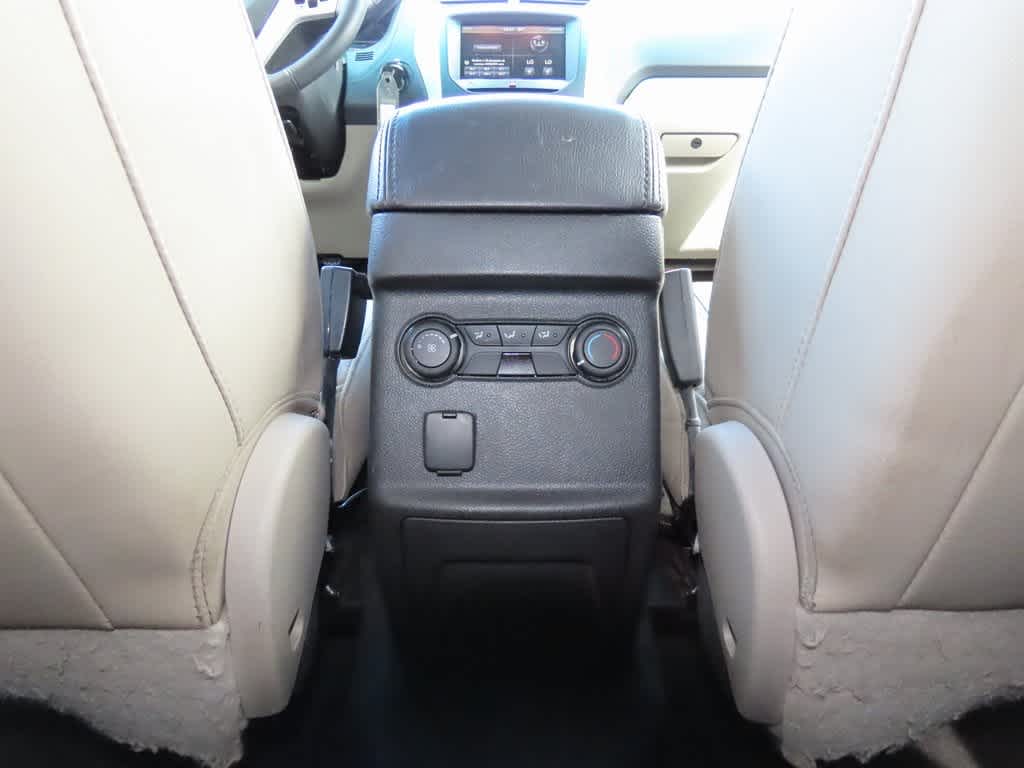 Thumbnail: 2015 Ford Explorer - 25