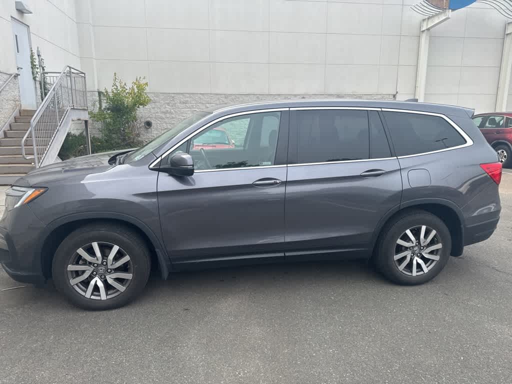 Thumbnail: 2019 Honda Pilot - 2