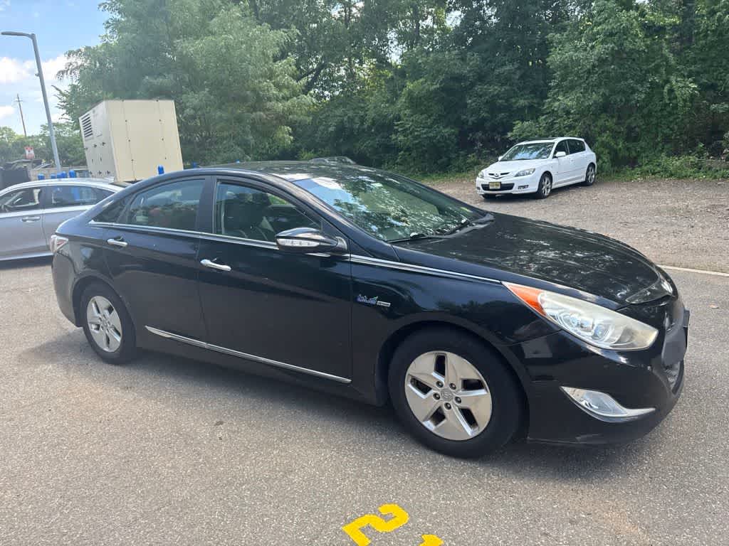 Thumbnail: 2011 Hyundai Sonata - 4