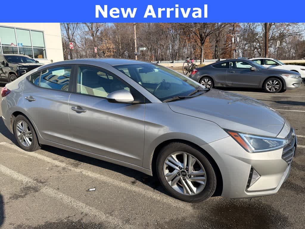 Thumbnail: 2020 Hyundai Elantra - 1