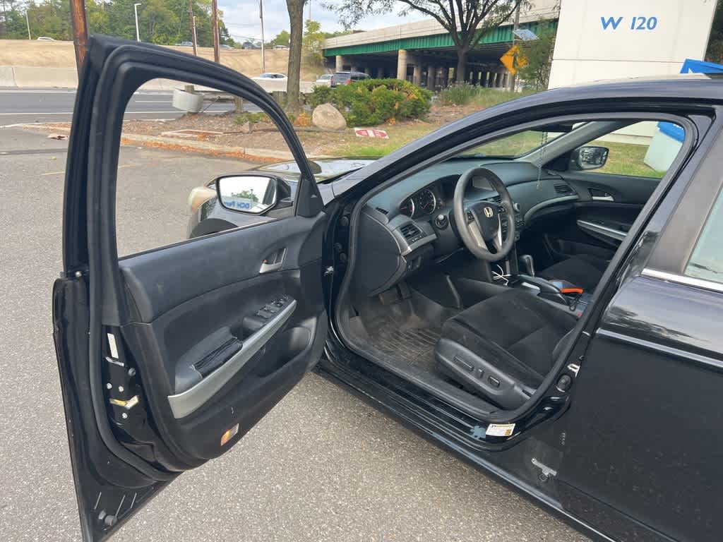 Thumbnail: 2010 Honda Accord - 11