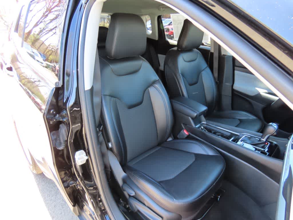 Thumbnail: 2022 Jeep Compass - 18