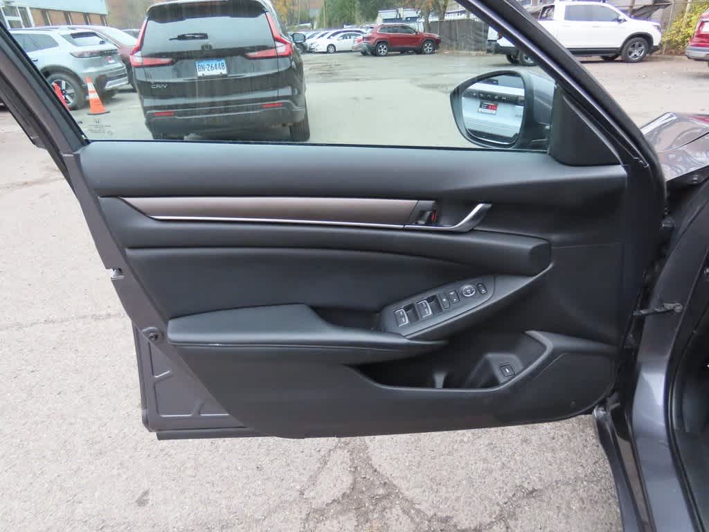 Thumbnail: 2018 Honda Accord - 15