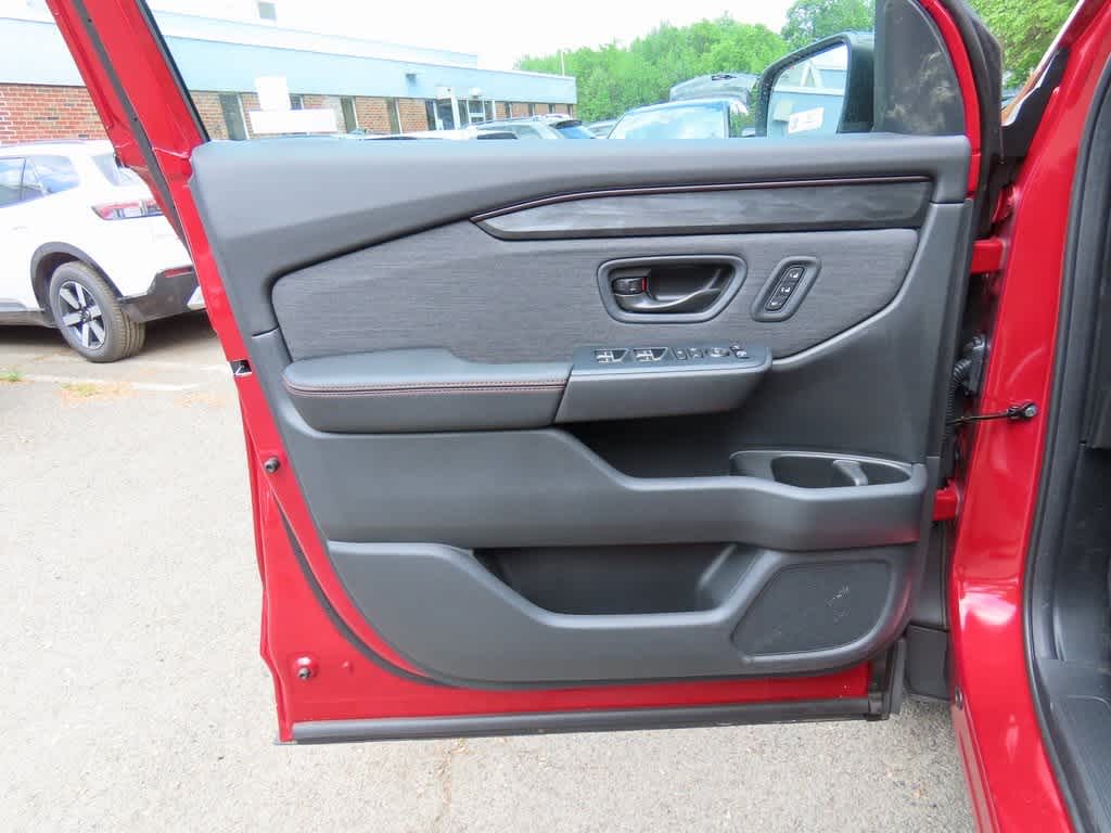 Thumbnail: 2026 Honda Passport - 15