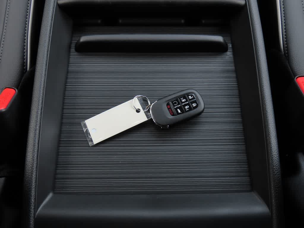 Thumbnail: 2026 Honda Odyssey - 30