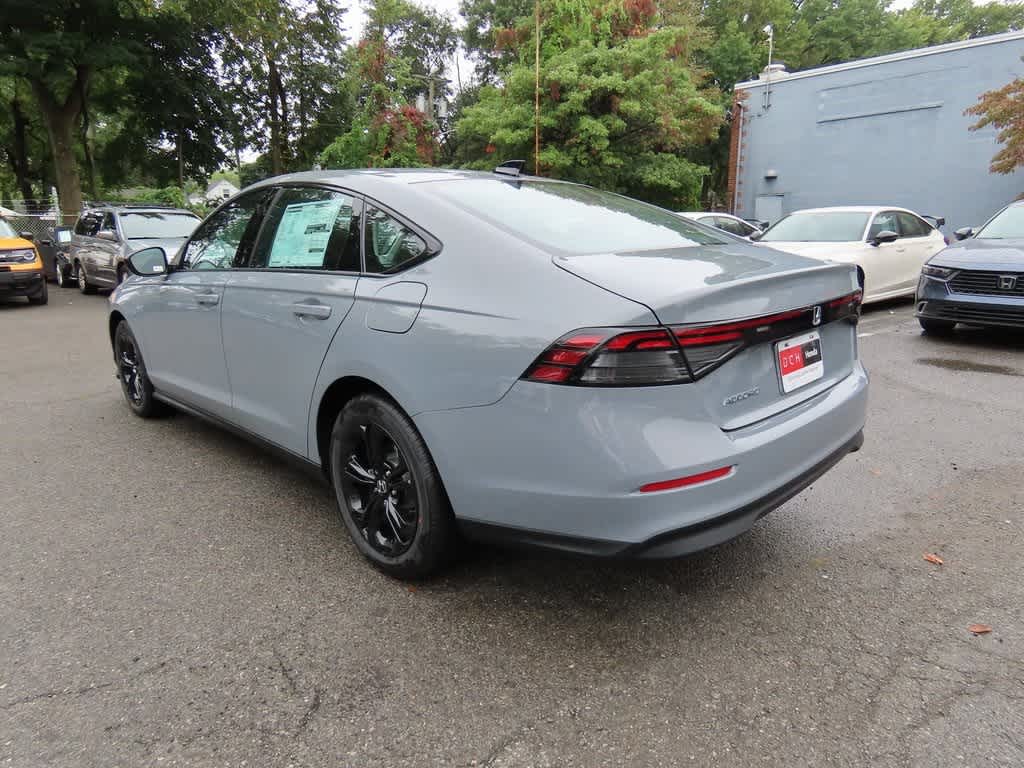 2025 Honda Accord SE 4