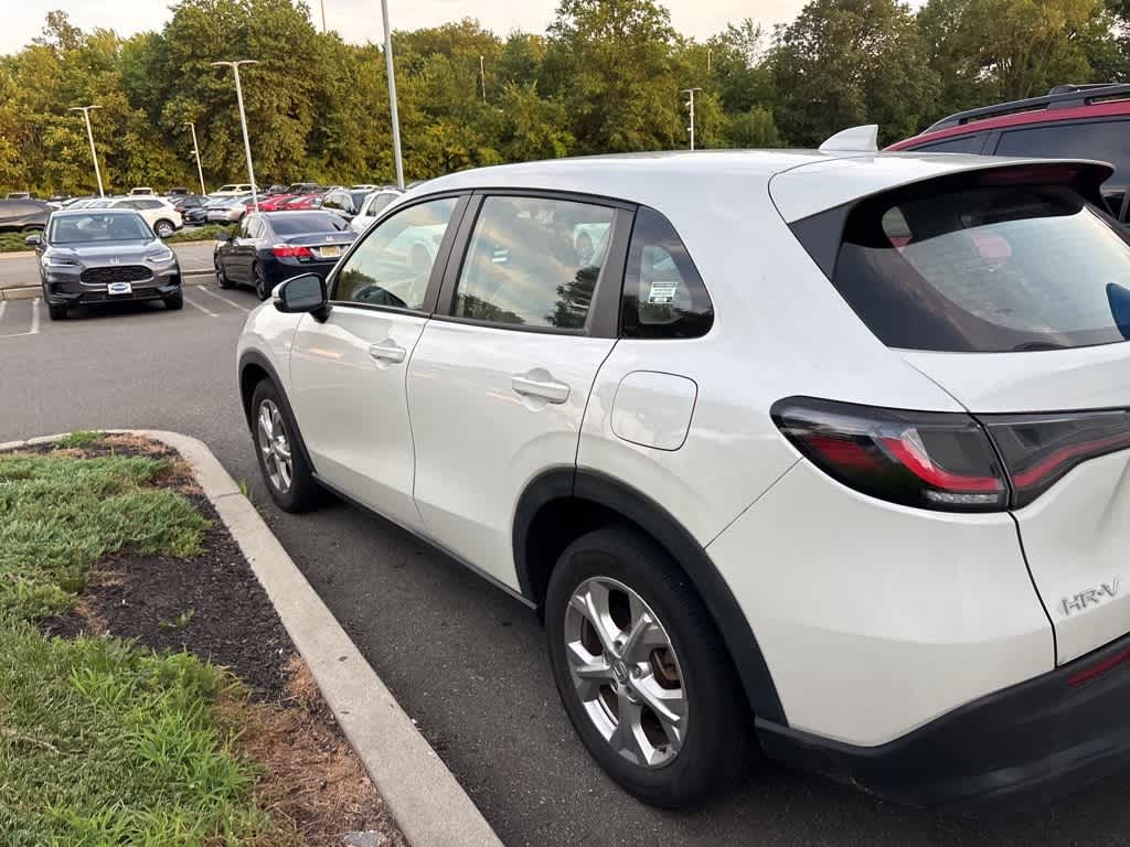 Thumbnail: 2023 Honda HR-V - 14
