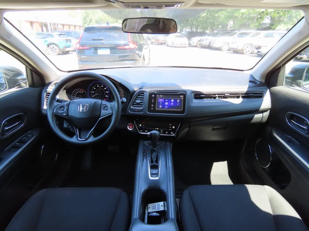 Thumbnail: 2016 Honda HR-V - 17