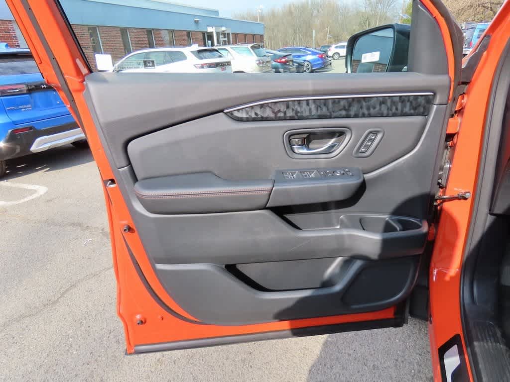 Thumbnail: 2026 Honda Passport - 15