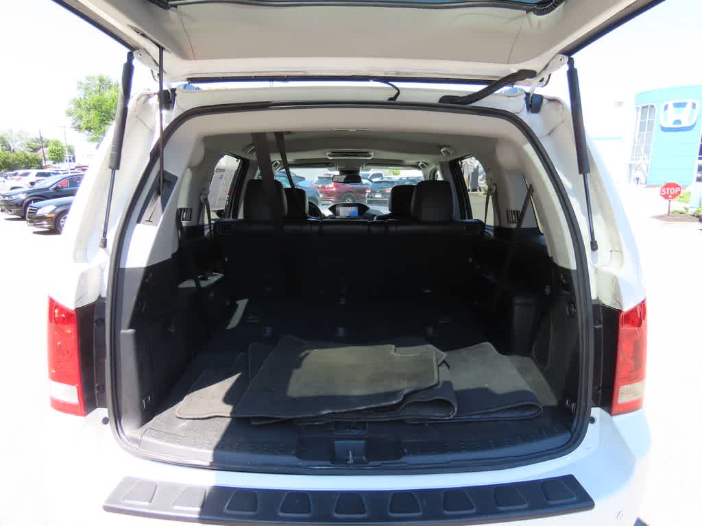 Thumbnail: 2015 Honda Pilot - 10