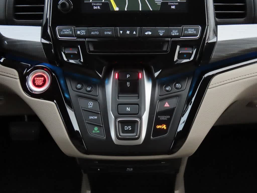 Thumbnail: 2023 Honda Odyssey - 23