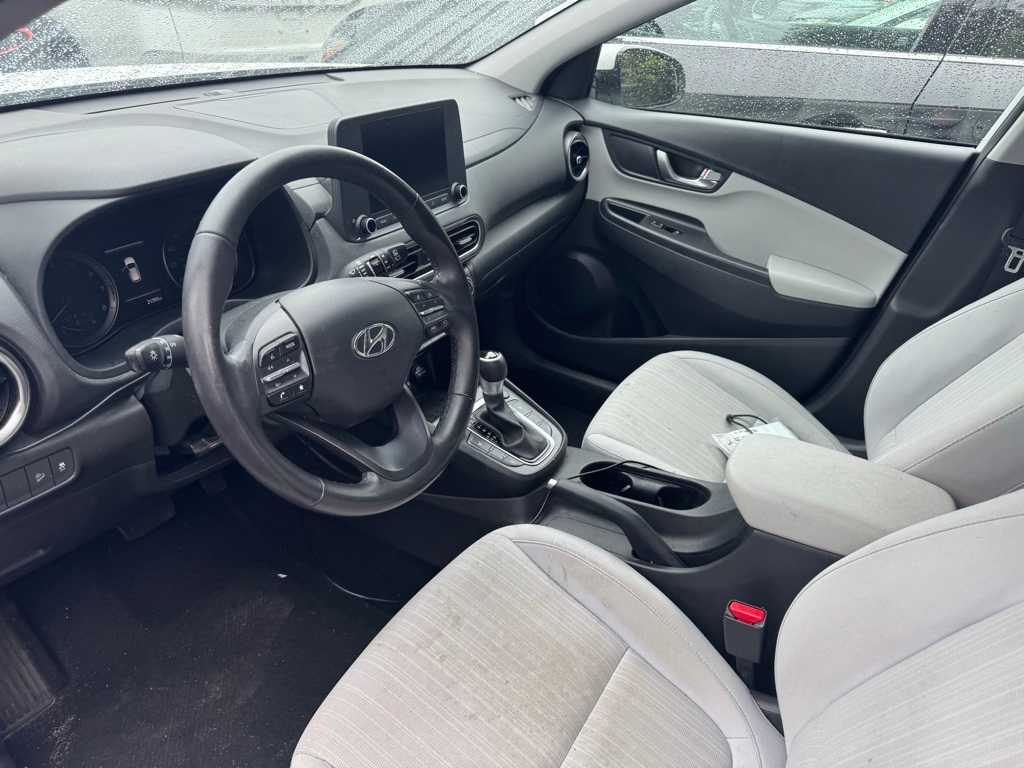 2022 Hyundai Kona SEL 12