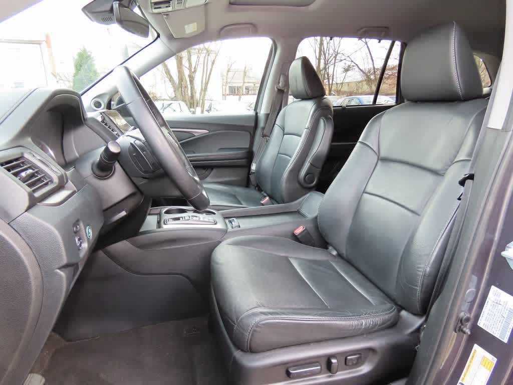 Thumbnail: 2021 Honda Pilot - 13