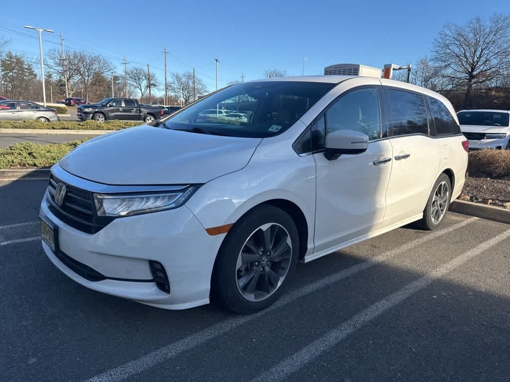 Certified 2023 Honda Odyssey Elite Van