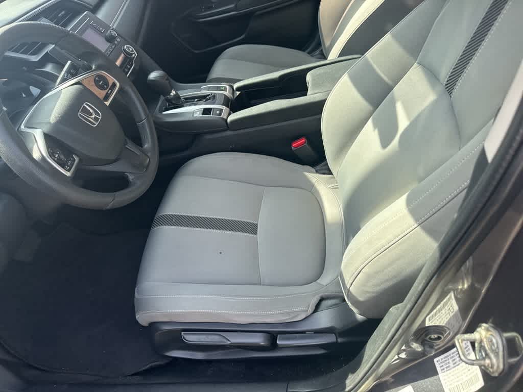 Thumbnail: 2016 Honda Civic - 7