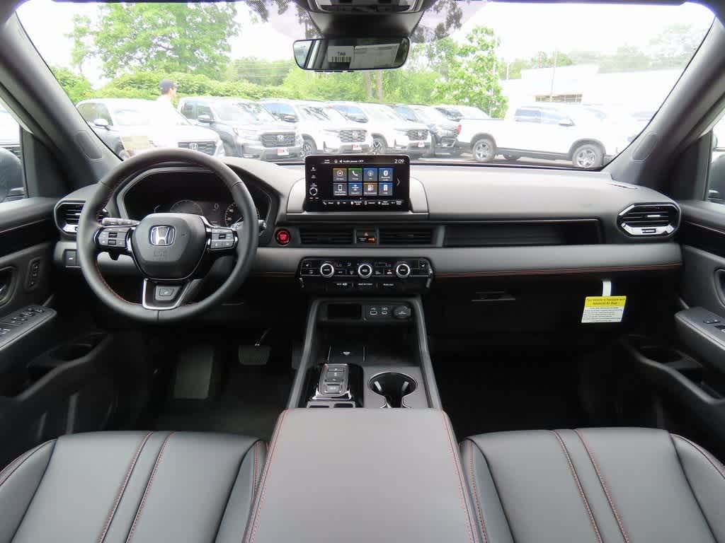 Thumbnail: 2025 Honda Pilot - 18