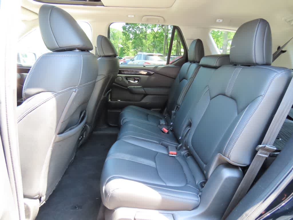 Thumbnail: 2023 Honda Pilot - 14