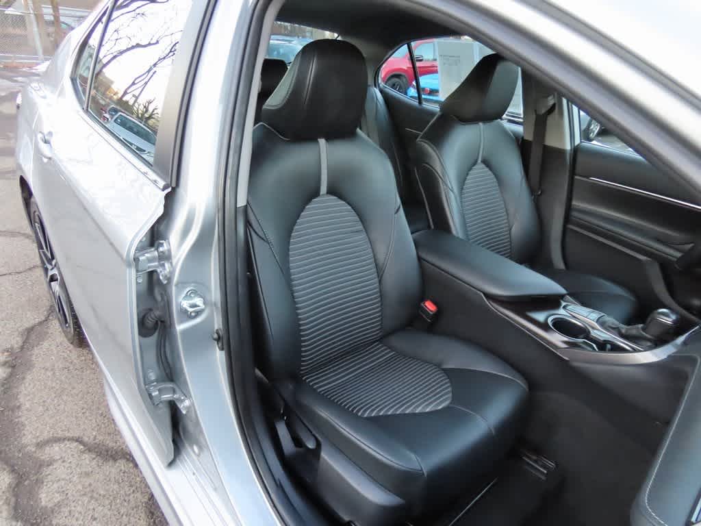 Thumbnail: 2024 Toyota Camry - 16