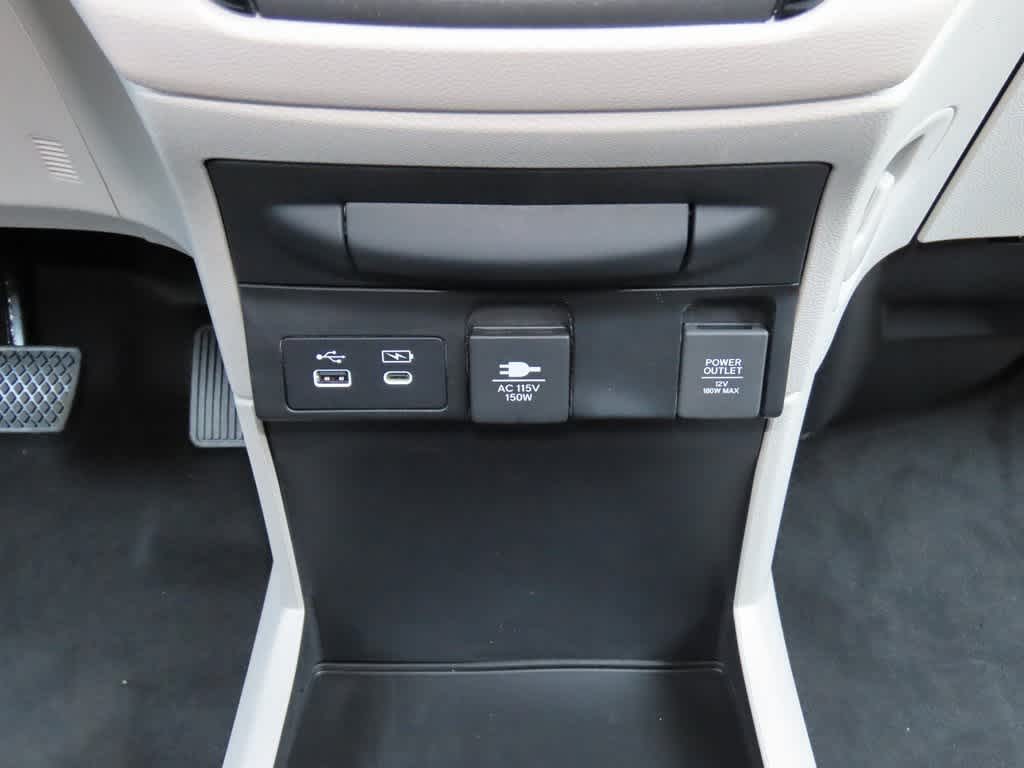 Thumbnail: 2026 Honda Odyssey - 25