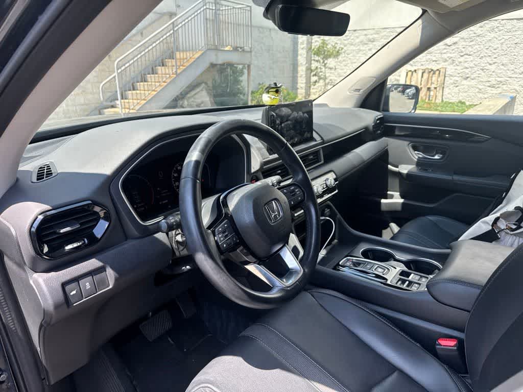 Thumbnail: 2023 Honda Pilot - 18