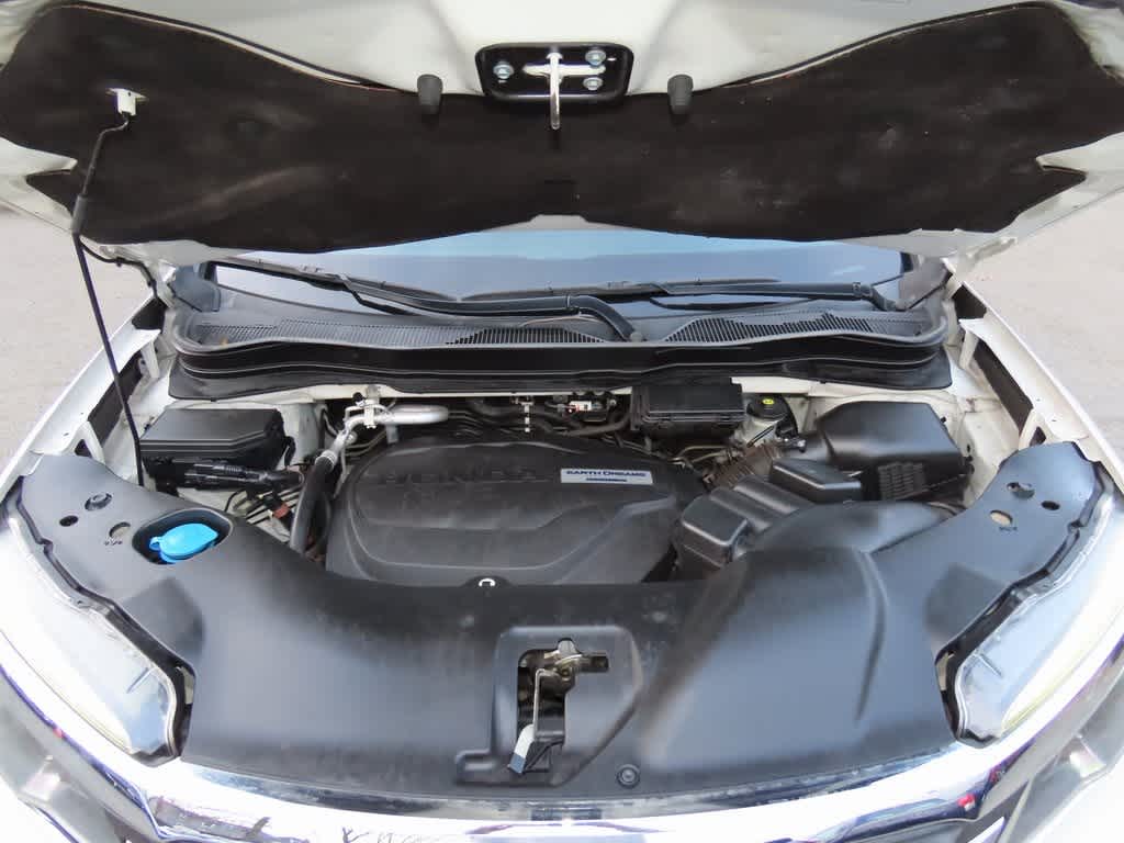 Thumbnail: 2018 Honda Pilot - 9