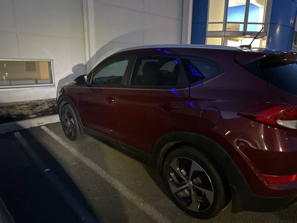 Thumbnail: 2016 Hyundai Tucson - 5