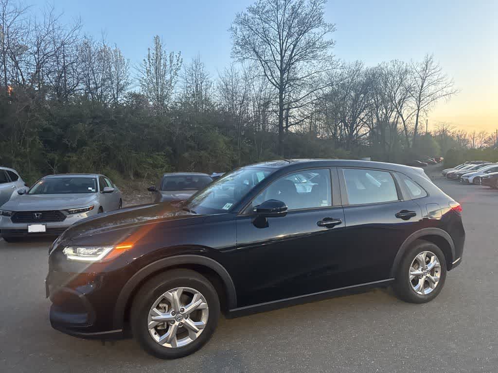 Thumbnail: 2023 Honda HR-V - 4