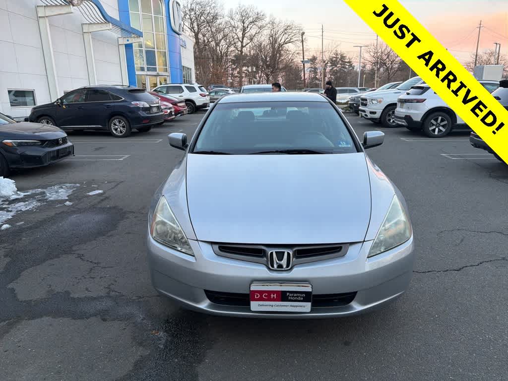 Thumbnail: 2004 Honda Accord - 25