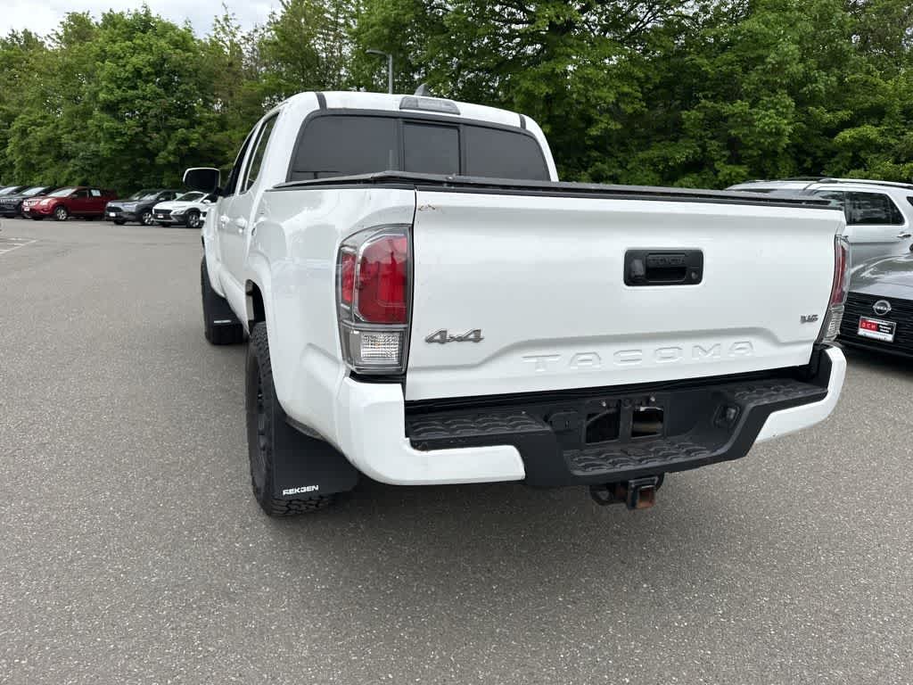 Thumbnail: 2023 Toyota Tacoma - 20