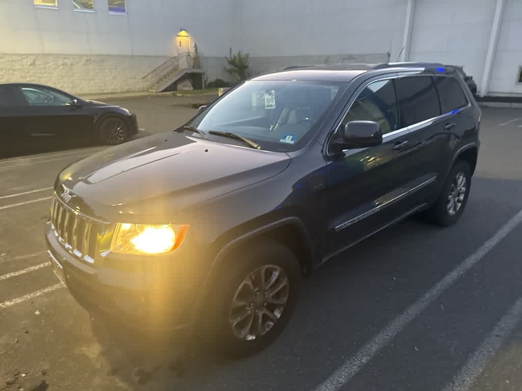 Thumbnail: 2011 Jeep Grand Cherokee - 4