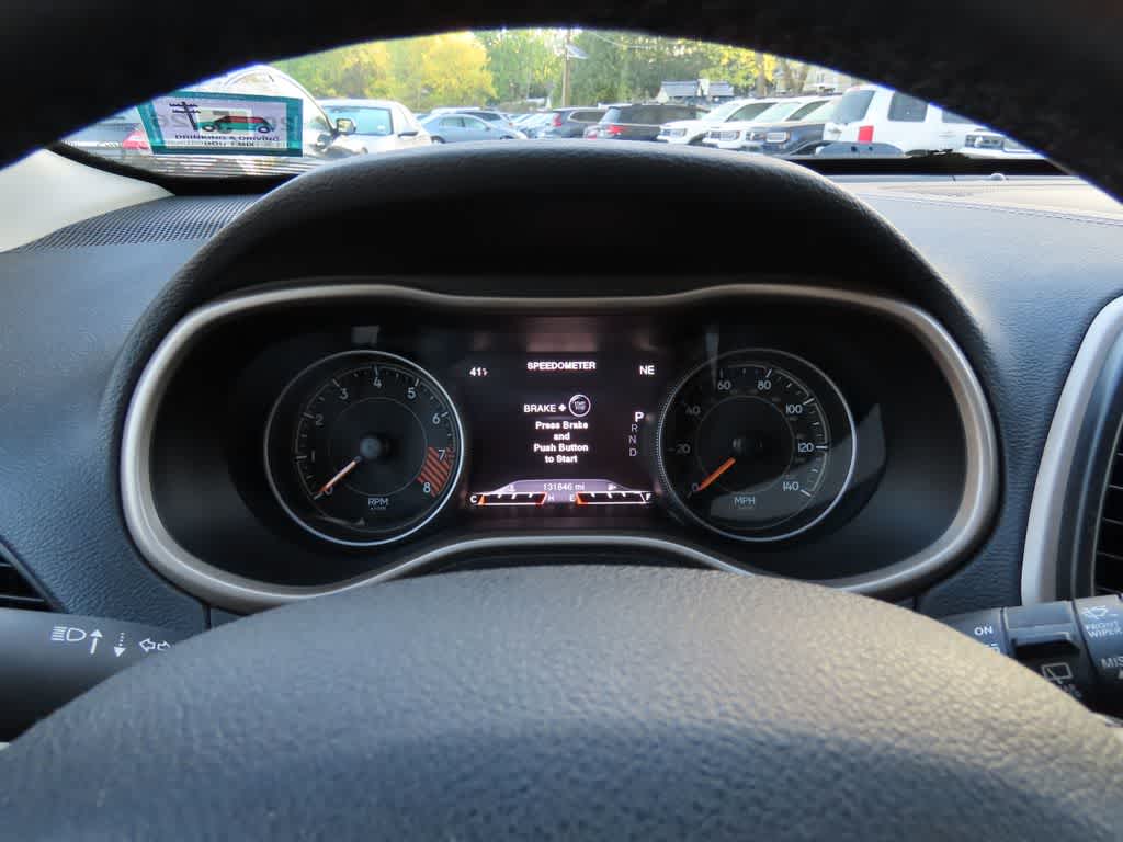 Thumbnail: 2015 Jeep Cherokee - 27