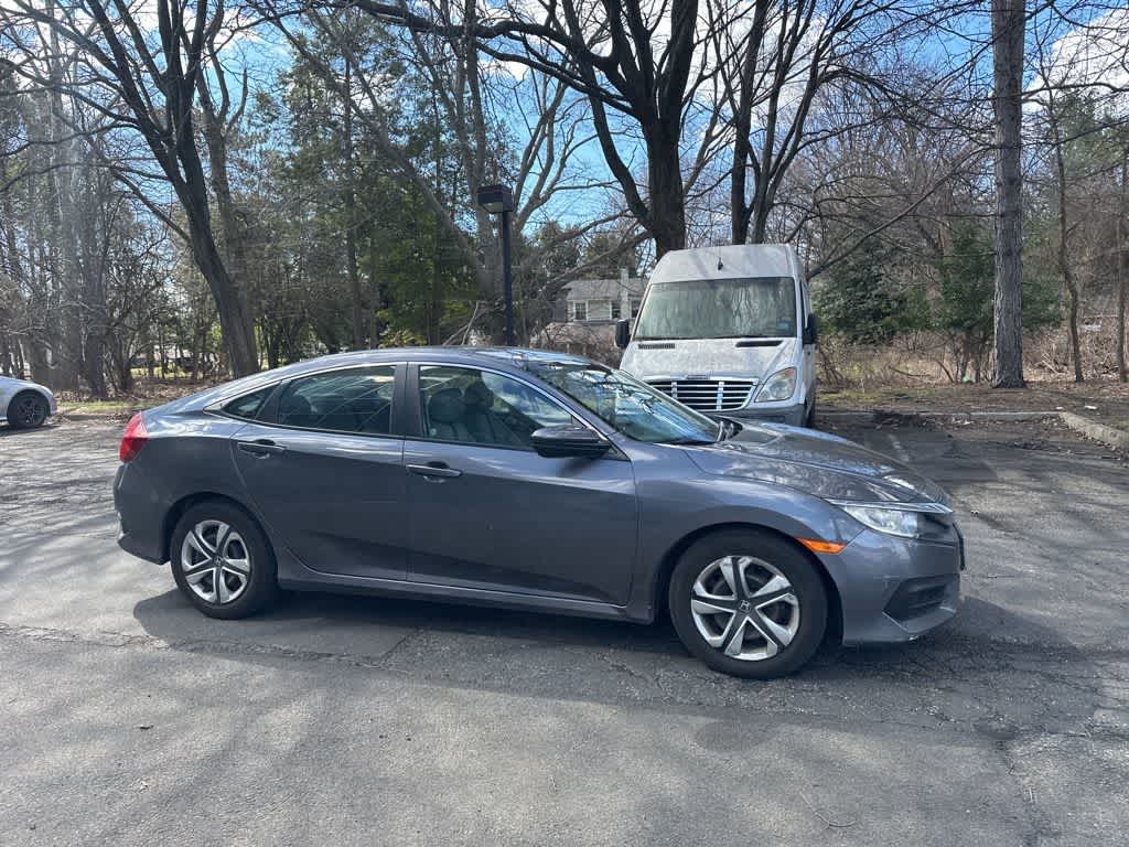 Thumbnail: 2017 Honda Civic - 8