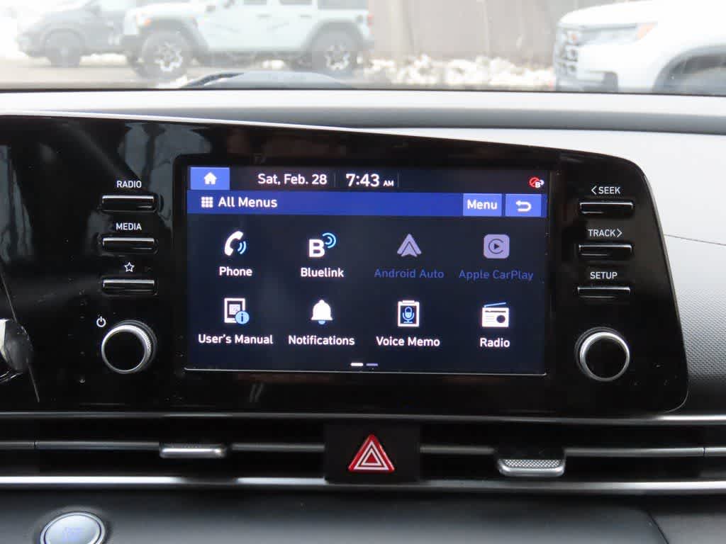 Thumbnail: 2022 Hyundai Elantra - 19