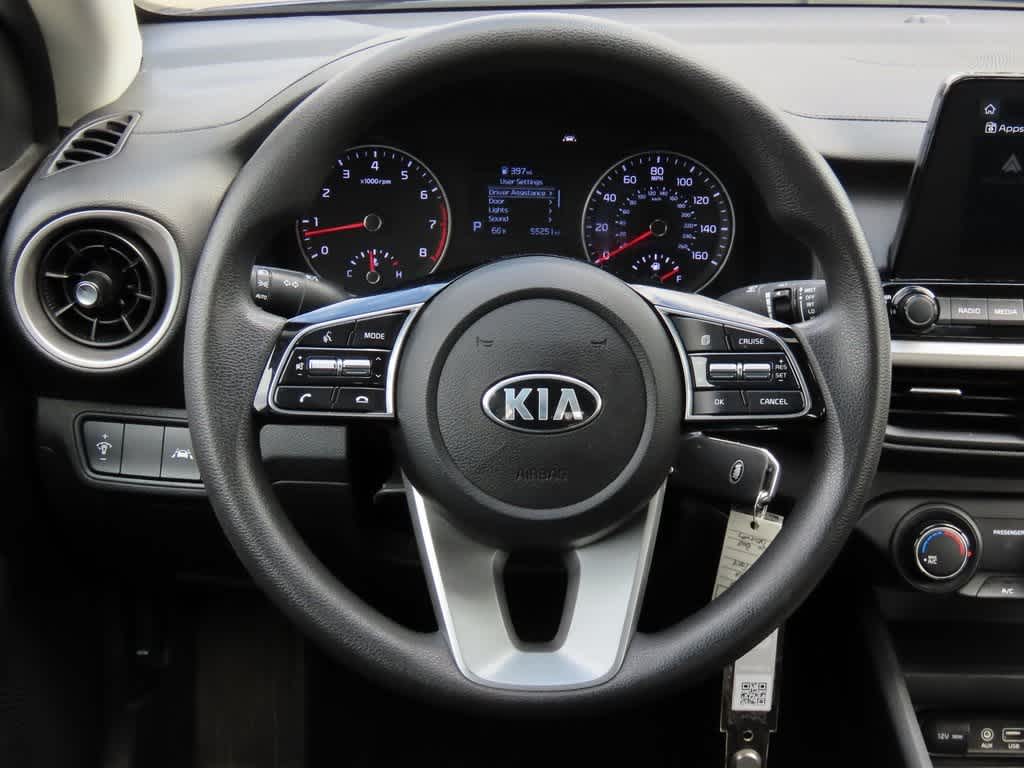 Thumbnail: 2021 Kia Forte - 18