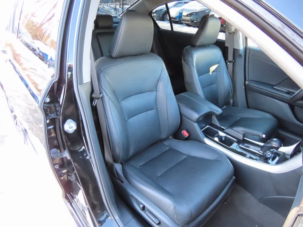 Thumbnail: 2017 Honda Accord - 19