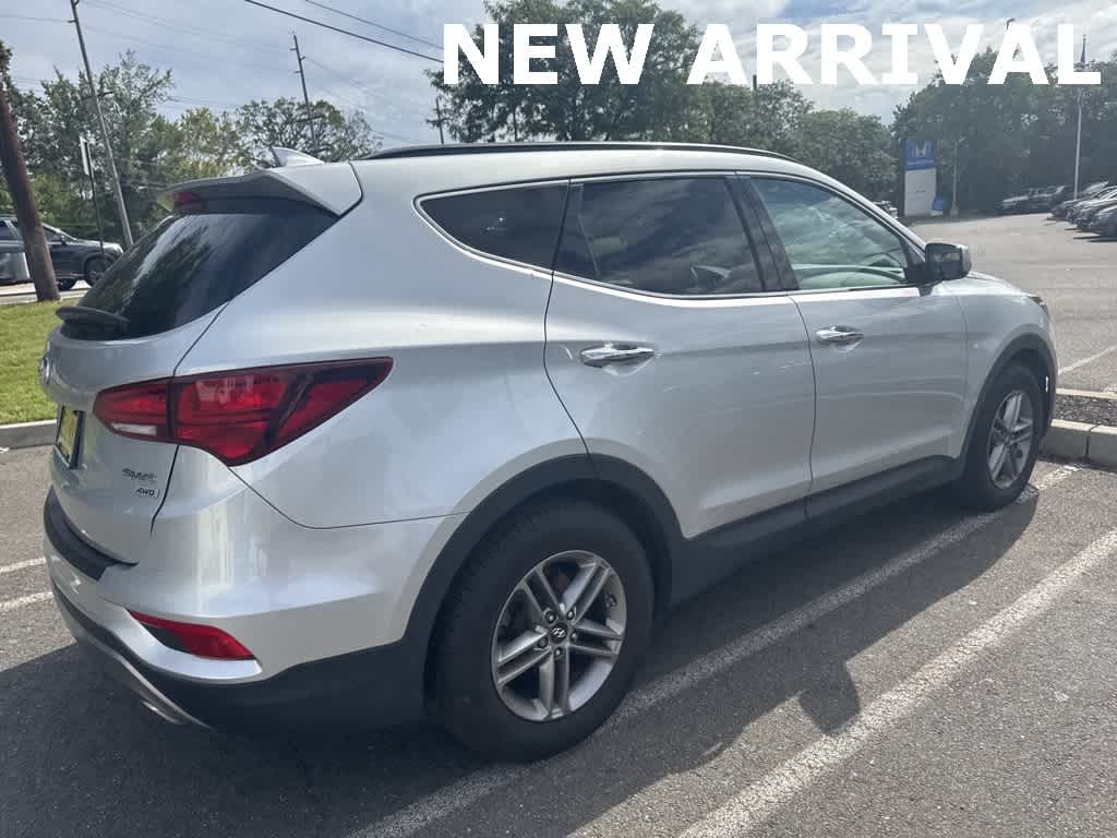 Thumbnail: 2017 Hyundai Santa Fe - 7