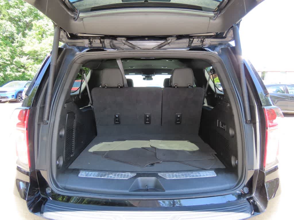 Thumbnail: 2023 Chevrolet Suburban - 11