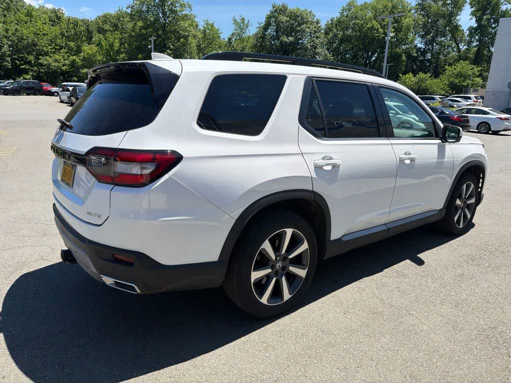 Thumbnail: 2023 Honda Pilot - 5
