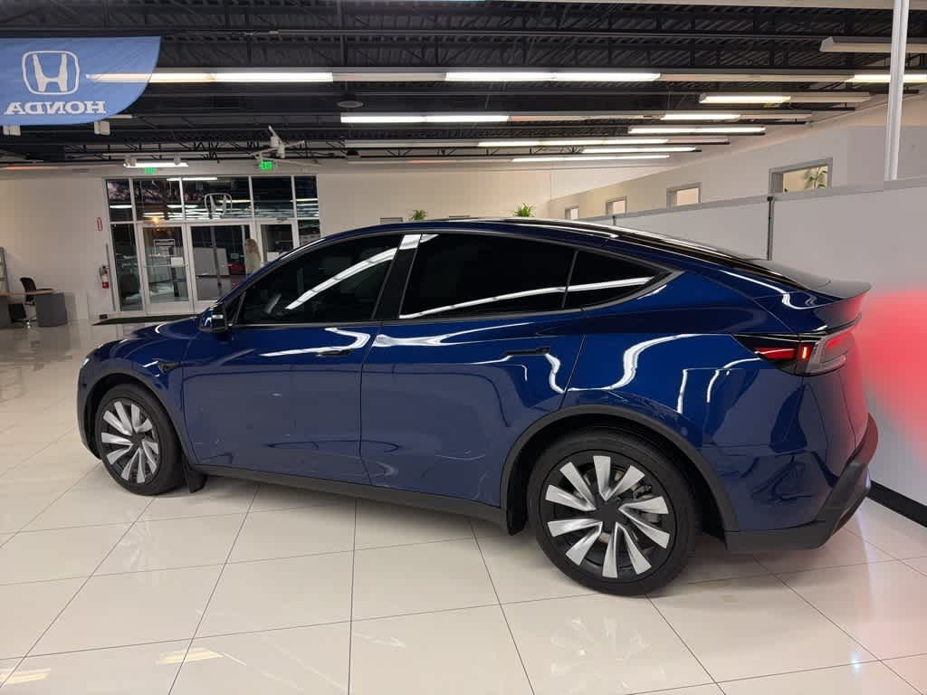 Thumbnail: 2026 Tesla Model Y - 9