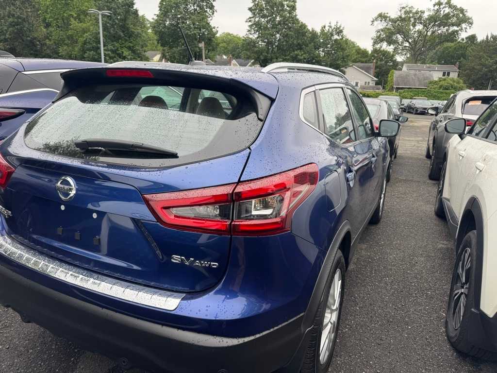 2022 Nissan Rogue Sport SV 9